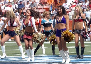 Lawmakers Trying to Get Cheerleaders Paid Minimum Wage