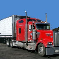 Kenworth_W900_semi_in_red