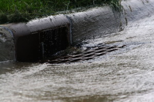 1024px-Storm_Drain