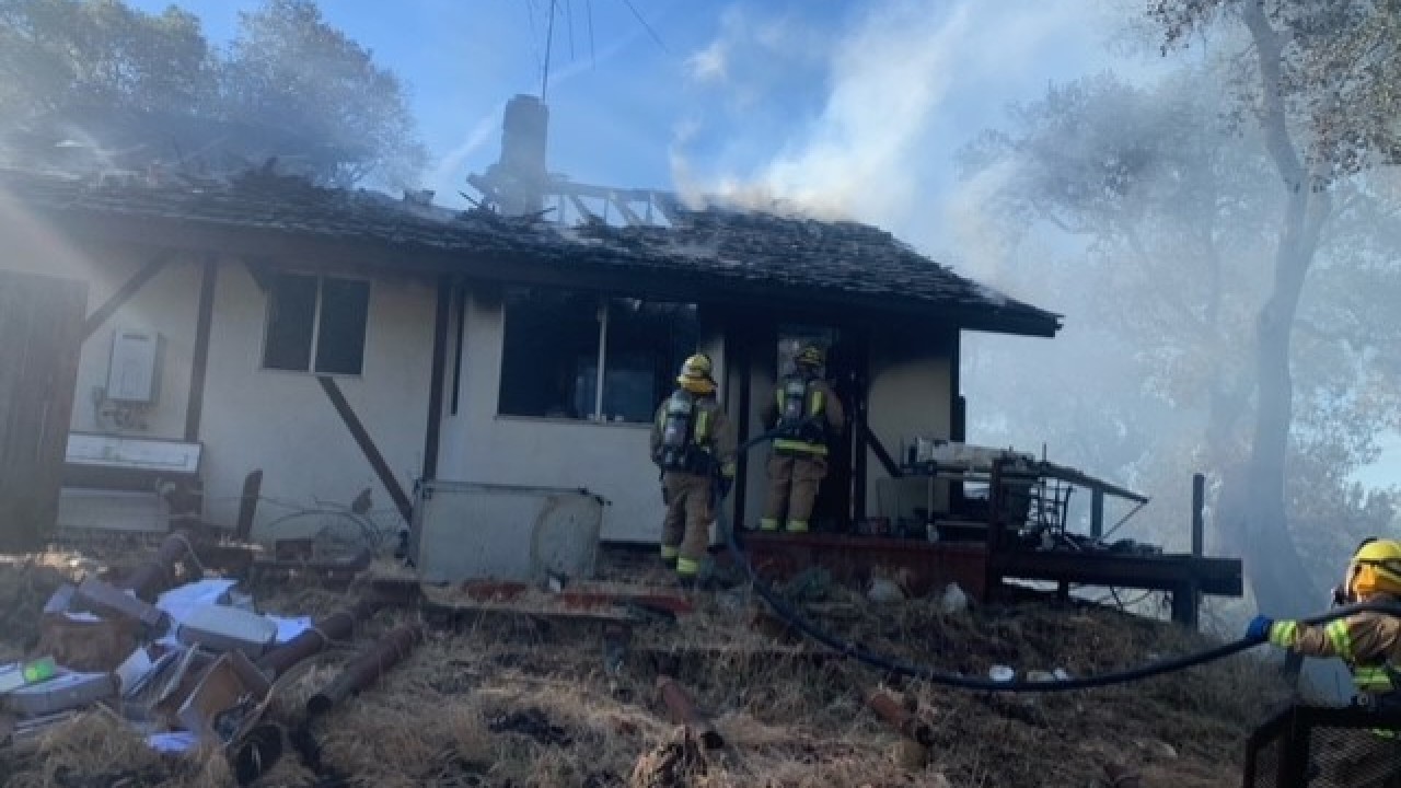 Over 5,000 rounds of ammunition explode during fire in Atascadero