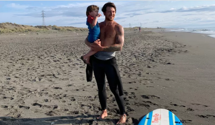 California man survives shark attack - Vimarsana News