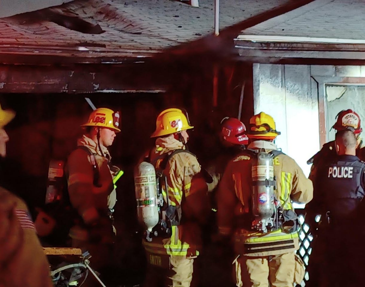 Firefighters battle house fire in Pismo Beach - Vimarsana News